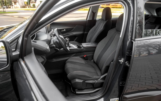 Peugeot 3008 cena 56900 przebieg: 209000, rok produkcji 2018 z Zbąszyń małe 529